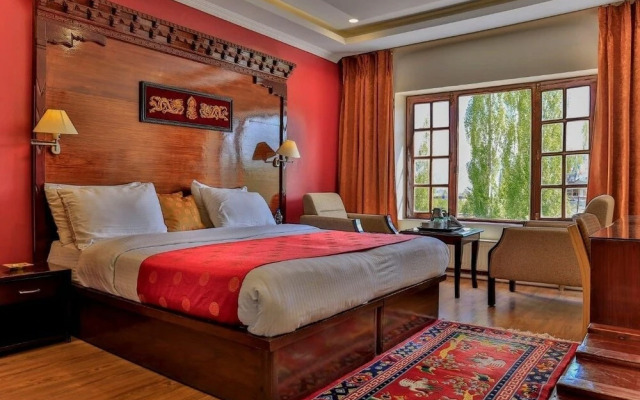 Hotel Lotus