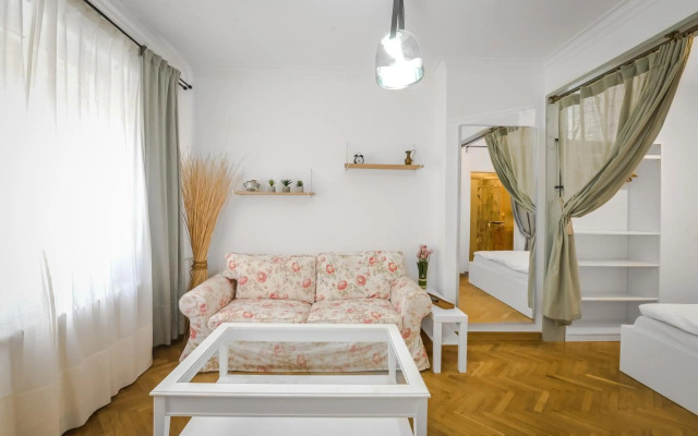 Floral Studio in the Heart of the City