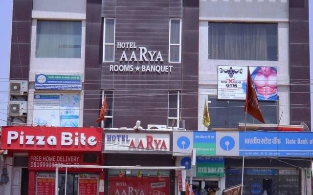 Aarya Hotel