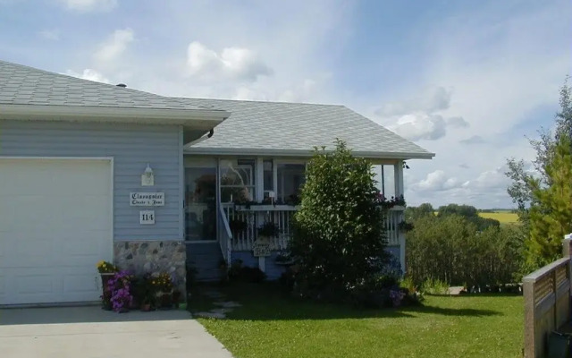 Serenity Hillside B&B