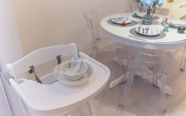 Nishikujo Maison Le Bleu Chigusa