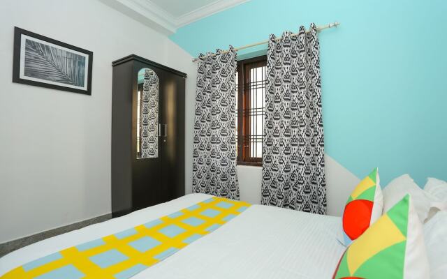 OYO 23654 Home Cozy 2BHK Aluva Metro Station