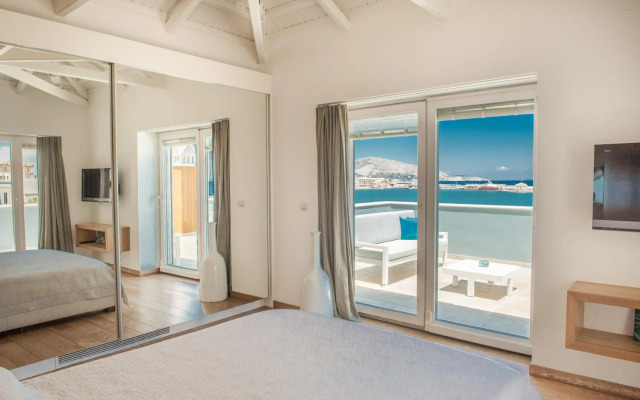 Sideratos Sea View City Apartment