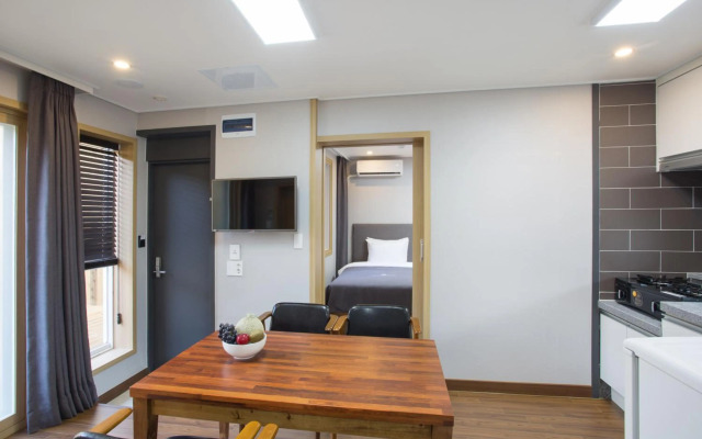 The BS Hotel