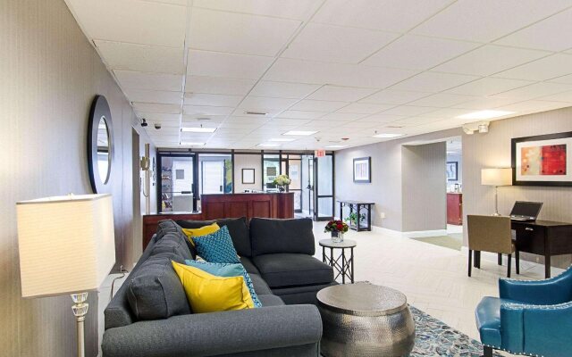 Suburban Extended Stay Hotel Worcester