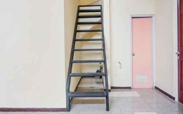 SPOT ON 91615 Arumba Guest House Syariah