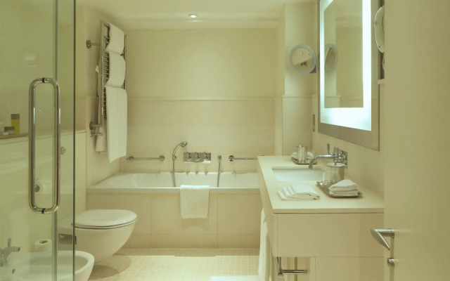 Brown's Hotel, a Rocco Forte Hotel