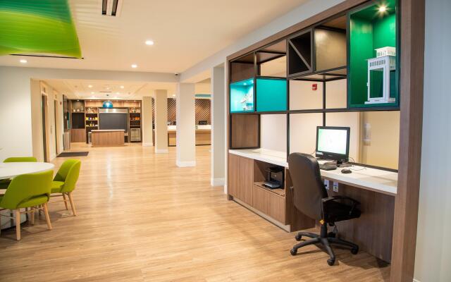 Holiday Inn Resort Oceanfront at Surfside Beach by IHG