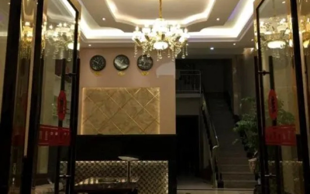 Zhaotong Shuangyu Hotel