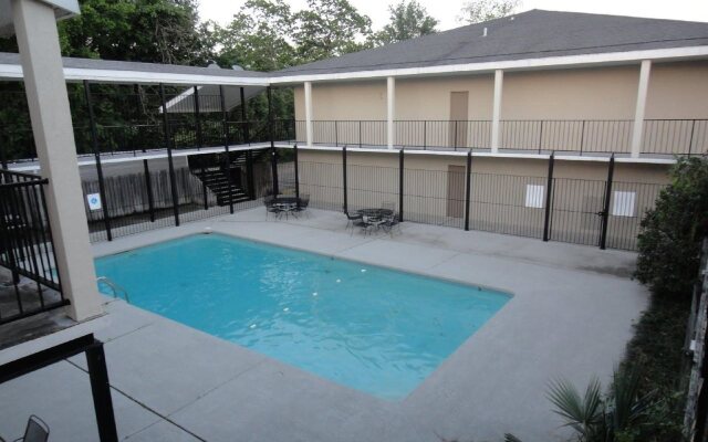 Red River Inn Alexandria