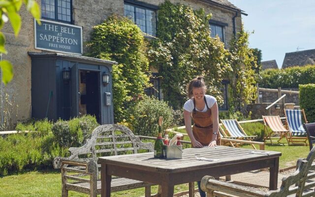 The Bell at Sapperton