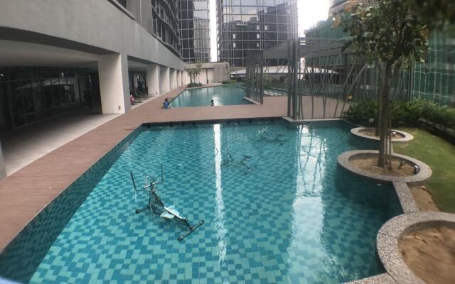 KL Gateway Luxury Apartment