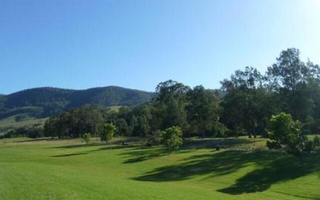 Honeycomb Valley Farm