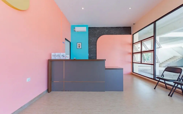 Sans Hotel Berau Square