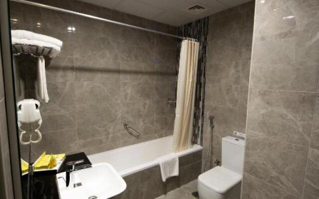 Rose Dream-Two Bedroom Furnished Apart..