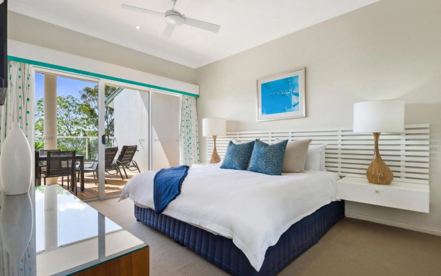 The Lookout Resort