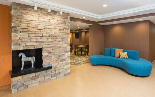 Fairfield Inn by Marriot Manchester-Boston Regional Airport