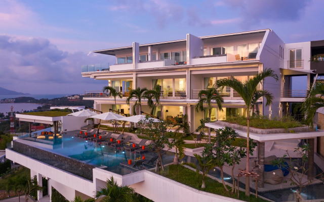 Luxury Apartment Unique Residences