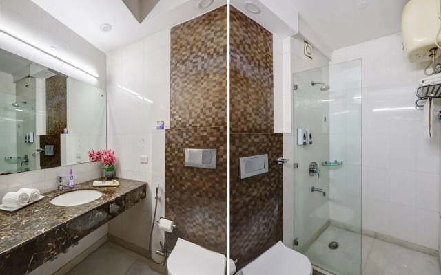 Fabhotel B Stays