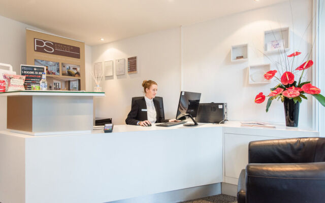 PREMIER SUITES Birmingham