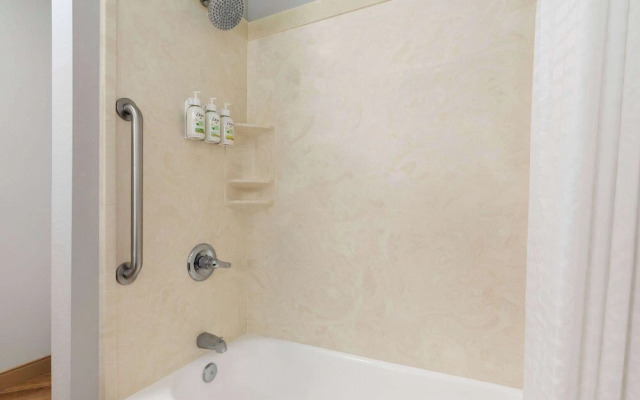La Quinta Inn & Suites By Wyndham Dumas