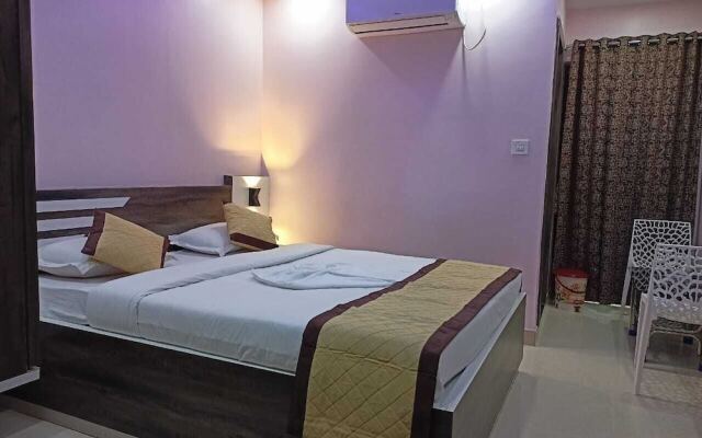 Hotel Dayal International