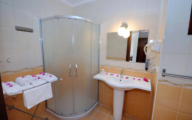 Fora Apart Hotel