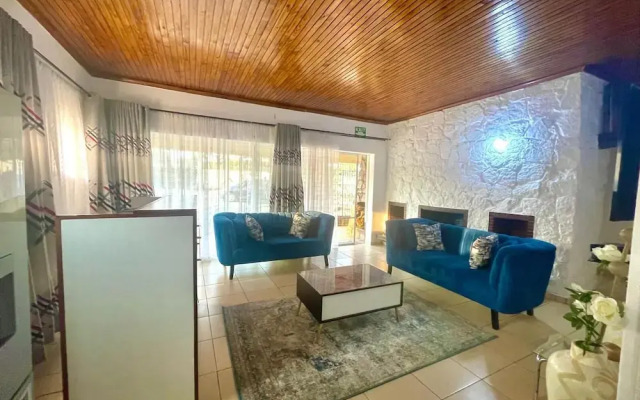 Mongi Guest House
