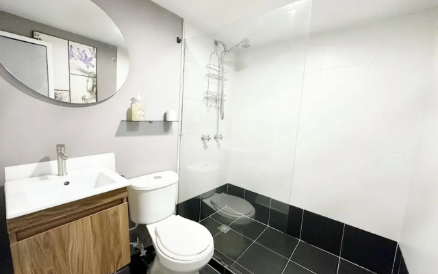 $ PROMO $ Big Rooftop Apt 10 BDRM w/Pool @Poblado