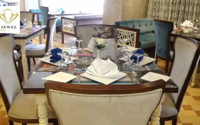 Jewel San Stefano Hotel
