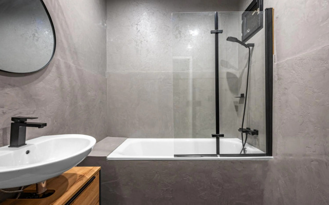 Loong Refresh Old Town