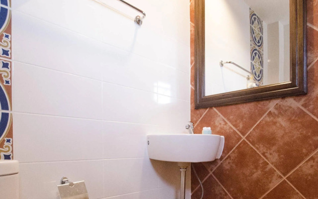 Sabai Hotel and Hostel