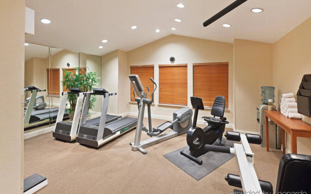 Candlewood Suites Market Center by IHG