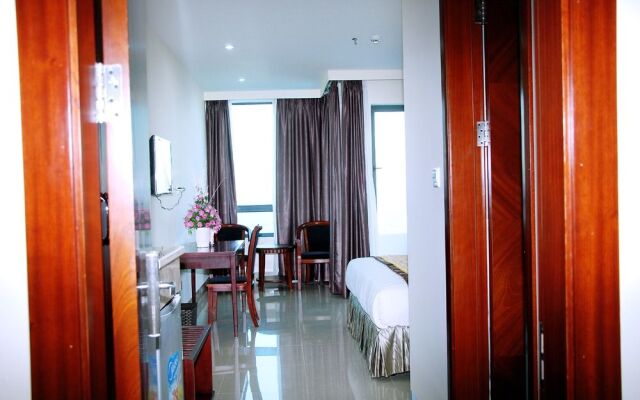 Seafront Hotel Da Nang