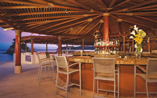 Dreams Huatulco Resort & Spa - All Inclusive