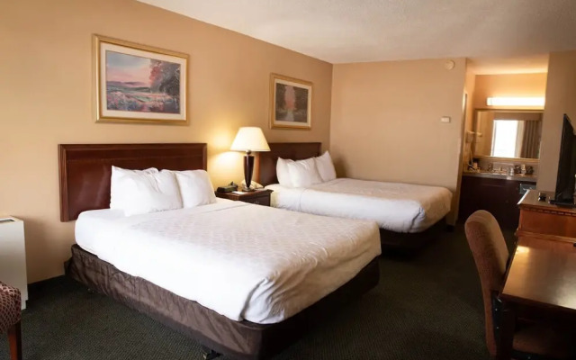 Grand Idaho Inn & Suites
