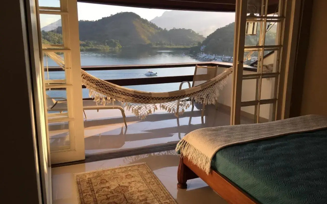 #Casa vista para o mar, montanha, praia exclusiva.