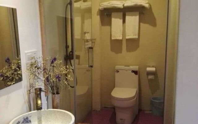 Zhaoxing Ruyuan Family Inn