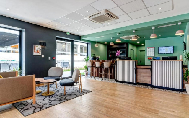 B&B HOTEL Paris Ivry Quai de Seine