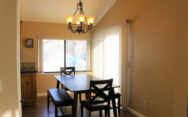 Edgewater 19