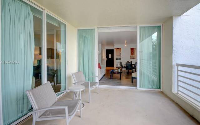 Gallery One Private Condos