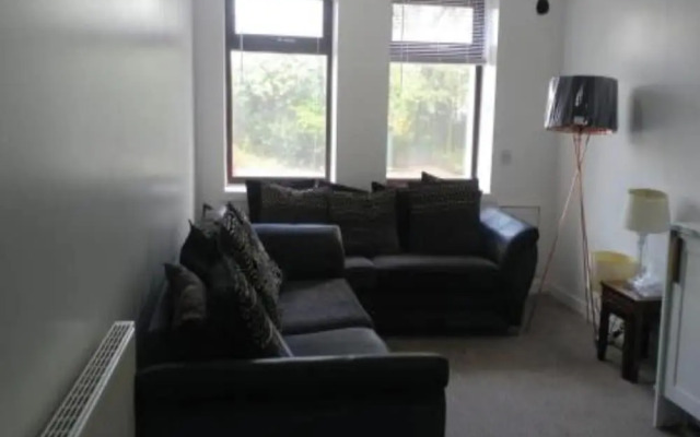 Gourock Blissful Apartment With 3 Bedrooms