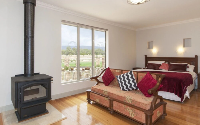Aurora Manor Rooms