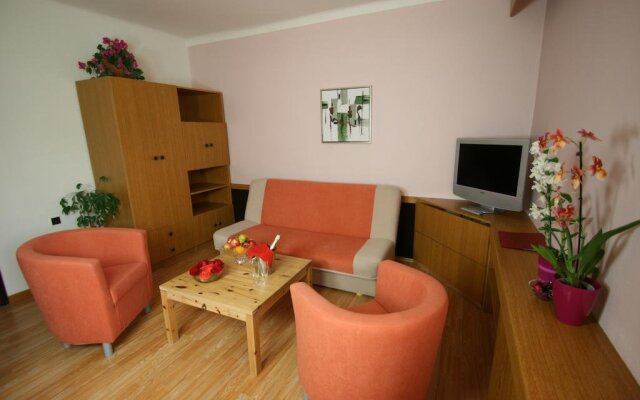 Hotel Hrazany