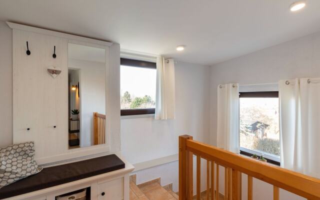 Holiday Home on the Mountain With Views