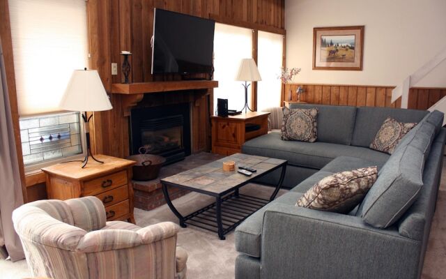 The Lift 210 - 3BR Condo