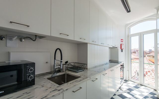 Renovated Charming Apartment with view in Santos