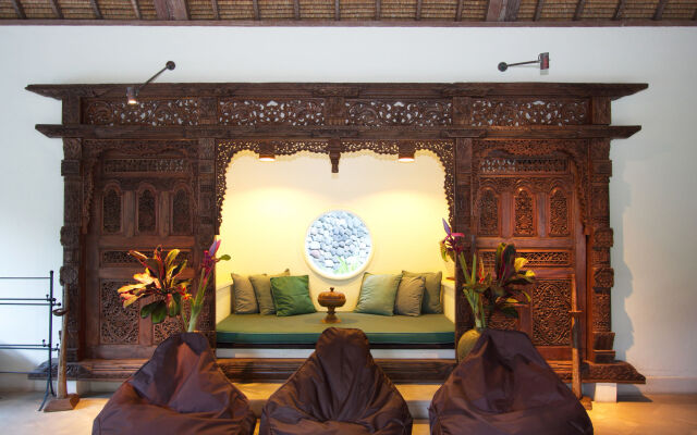 Tirta Naga Villa