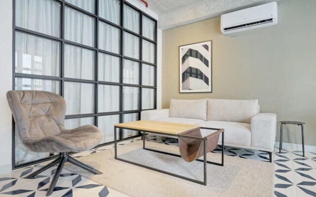 Spacious 2BR in Plaza Herrera