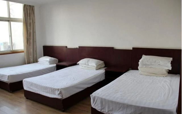 Yantai Fuhai Express Hotel